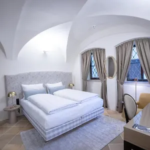 5* Hotel Maxim By Elias Holl